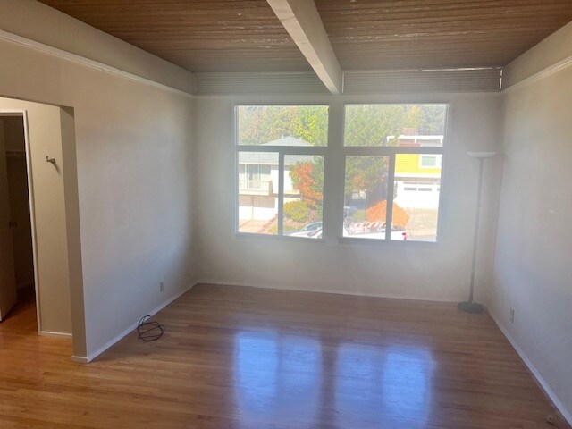 Primary Suite - 880 Larkspur Dr