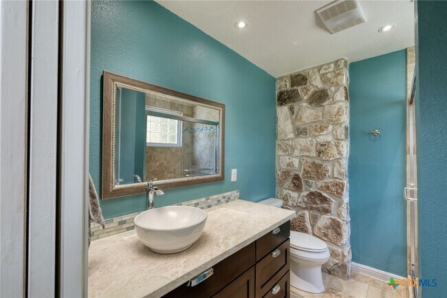 Building Photo - 6702 Colina Ln
