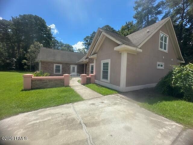 Building Photo - 557 Willie Mae Aiken Dr