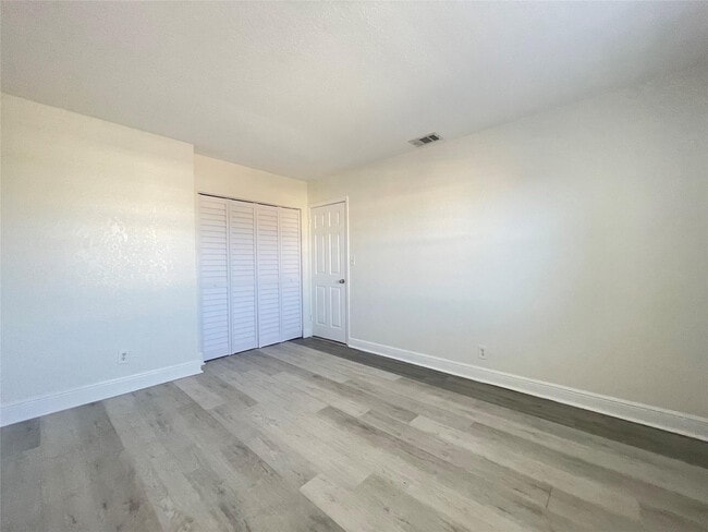 Building Photo - 8010 SW 7th St