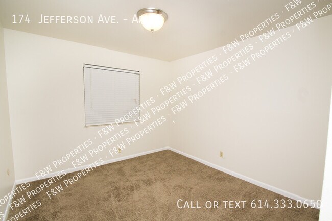 Building Photo - 174 Jefferson Ave