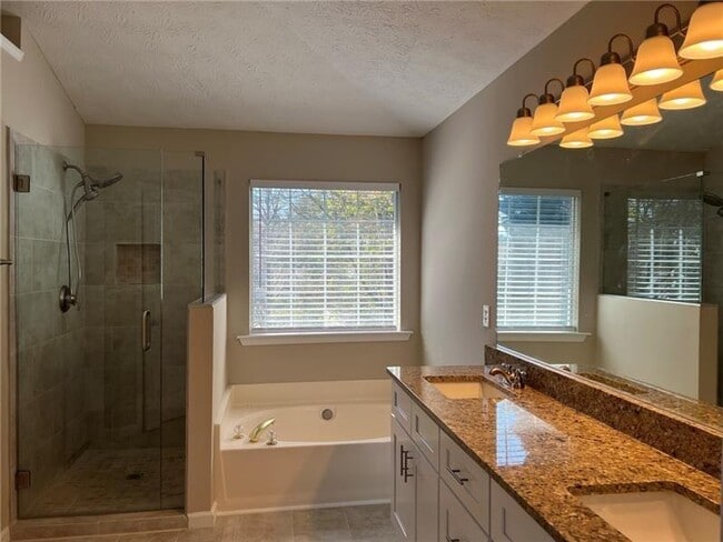 Building Photo - 1348 Woodcutt Pl