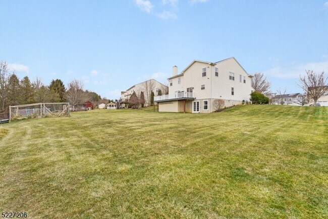 Building Photo - 70 Alvin Sloan Ave