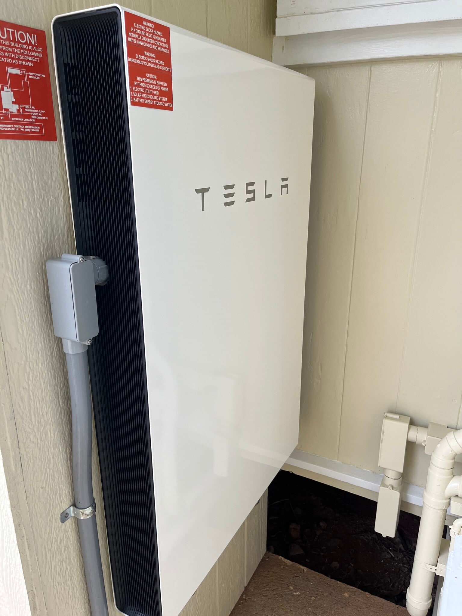 Home emergency battery backup - 1153 Kina St