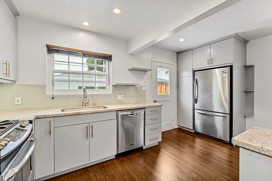 Building Photo - 4762 Imlay Ave