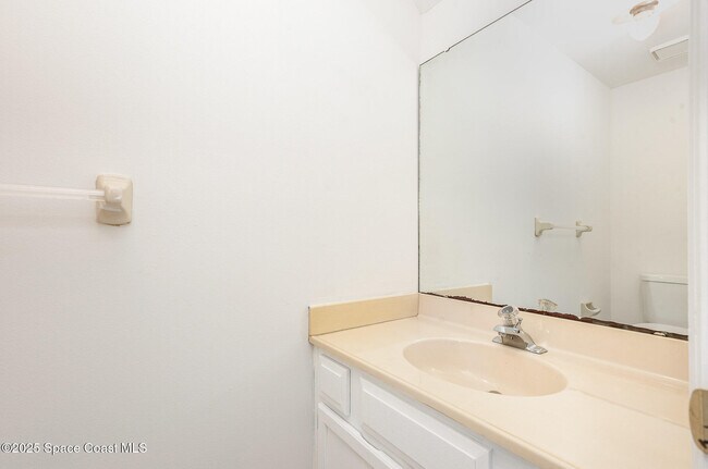 Building Photo - 3164 Finsterwald Dr