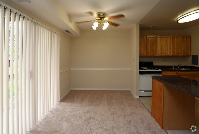 Living Room - Laurelton Court