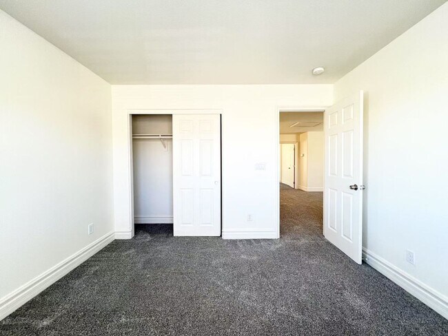 Building Photo - 9773 Marcelline Ave