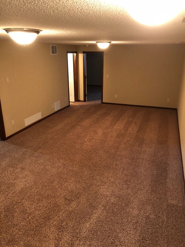 Building Photo - 4517 N Wilderness Cir