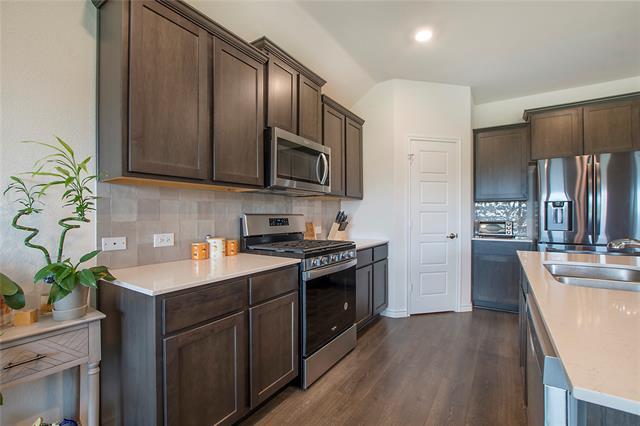 Building Photo - 219 Spirehaven Dr