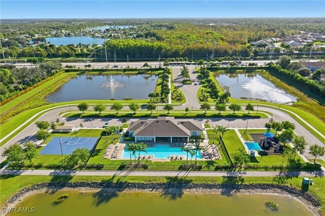 Building Photo - 15368 Wildflower Cir