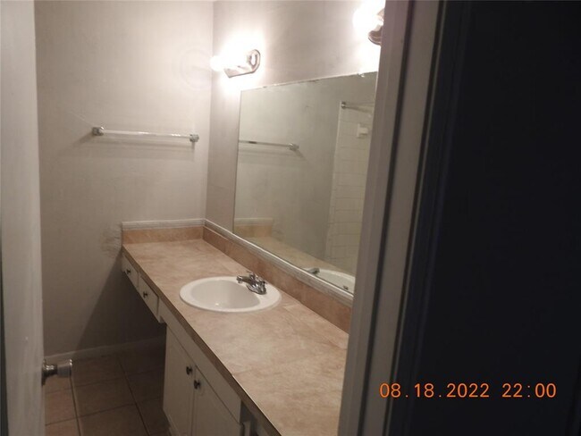 Building Photo - 6405 Westward St