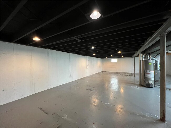 Building Photo - 280 Paul Ave