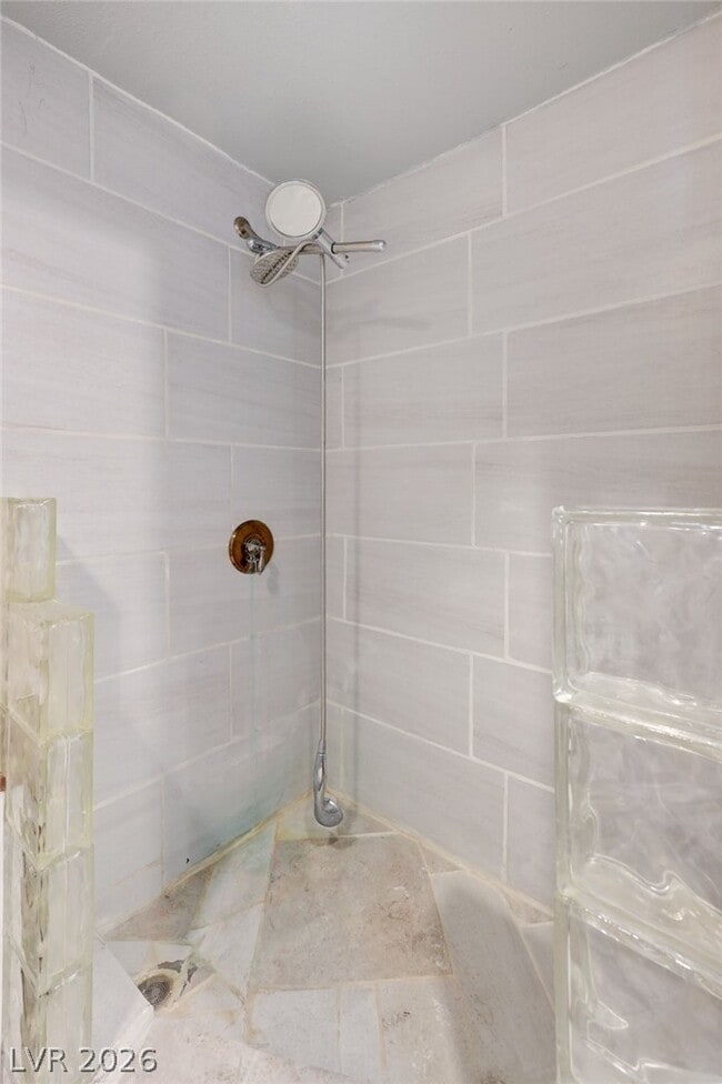 Building Photo - 3518 Blackstone St