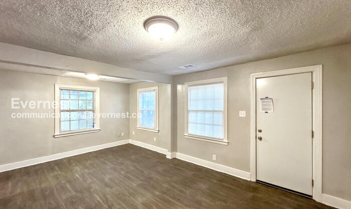 Building Photo - 761 Whitney Ave