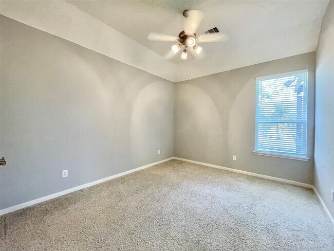 Building Photo - 26127 Ashland Hollow Ln