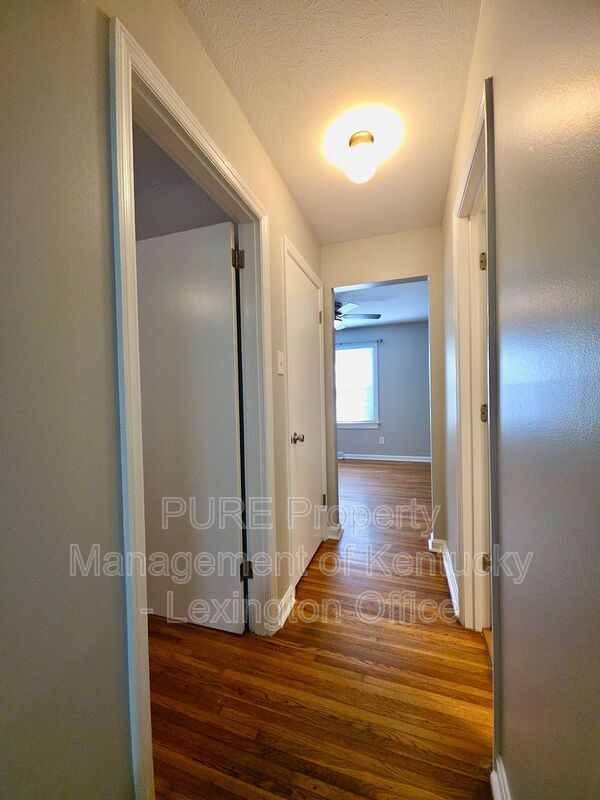 Building Photo - 2216 Winterberry Dr