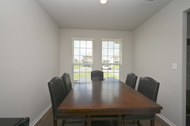 Building Photo - 4619 Ehrlich Ct