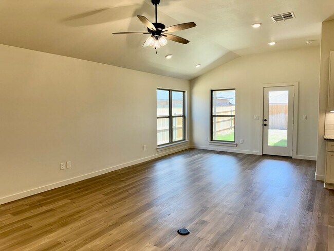 Building Photo - Gorgeous Brand New Build 4/2/2 in Coveted Wolfforth Neighborhood!