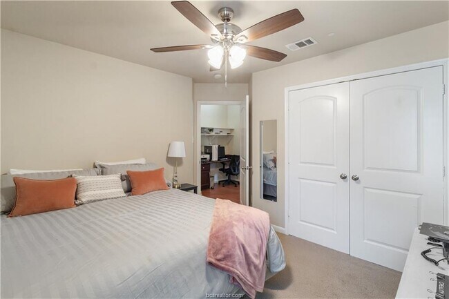Building Photo - 4205 Cripple Creek Ct
