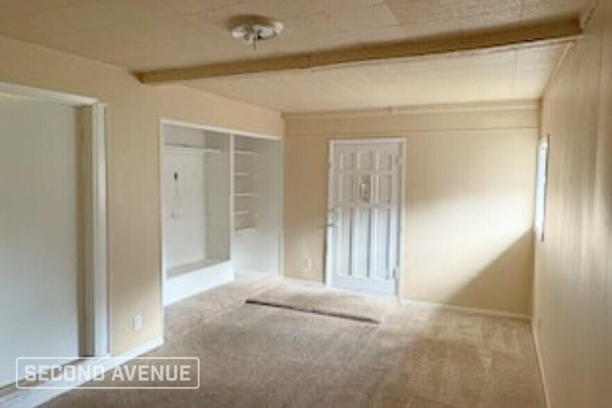 Building Photo - 1809 Virginia Ln