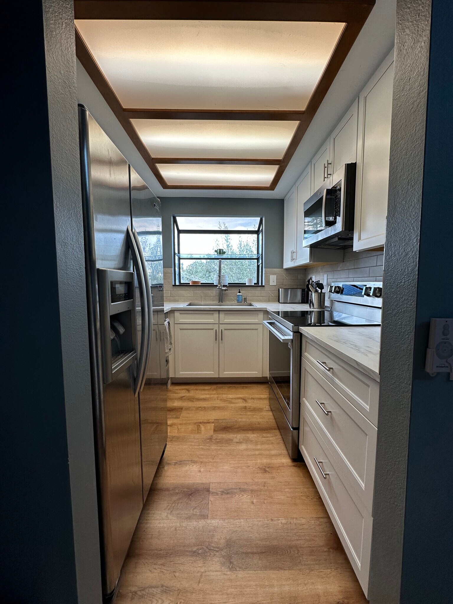 Building Photo - 4385 Georgia St