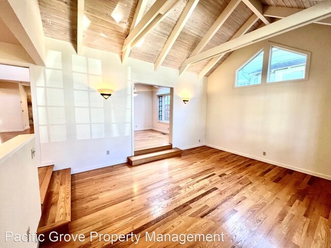 Building Photo - 3 br, 2.5 bath House - 165 Pacific Avenue