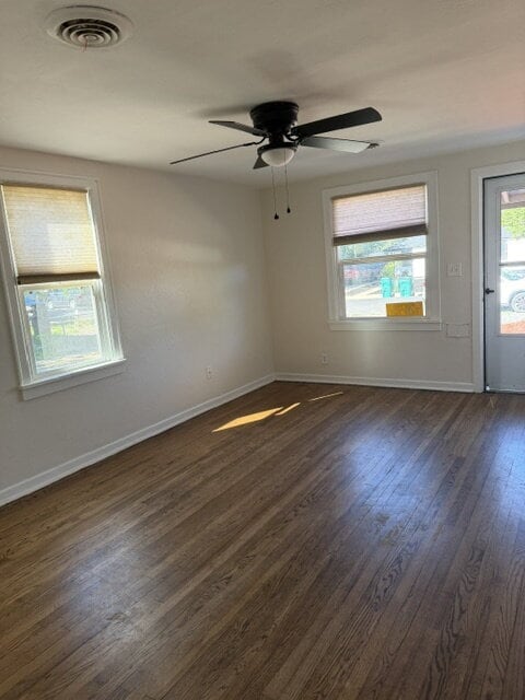 Building Photo - "Charming 3-Bedroom Home with Hardwood Elegance on Hanover Street, Aurora!"