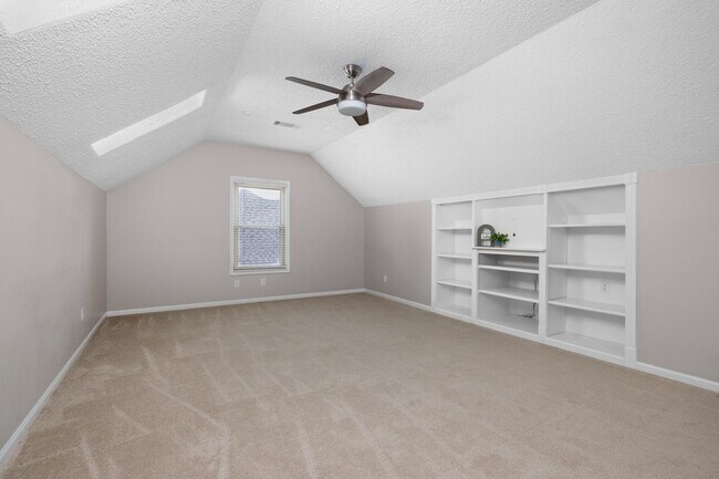 Building Photo - 3075 Stonecrest Cir