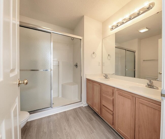 Building Photo - 163 Springwood Ln