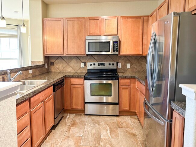 Kitchen - 13456 Via Varra