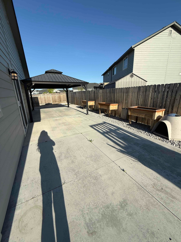 Building Photo - 7705 E Drouillard St