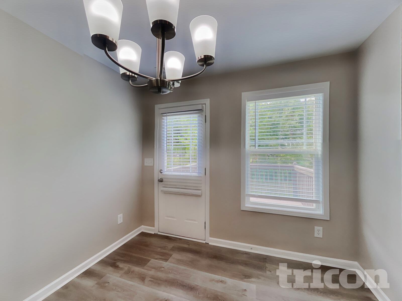 Building Photo - 217 Arbor Dr