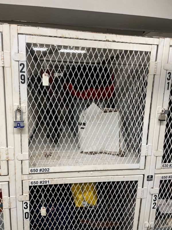 Building Photo - 650 Perrie Dr