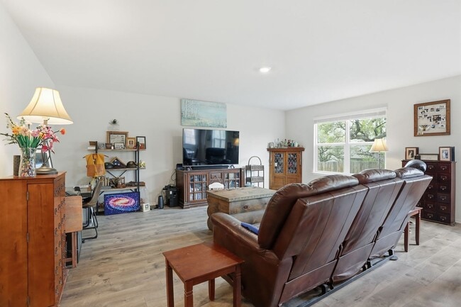 Building Photo - 2024 Copper Canyon Home | 3 Bed + Game Room | 2 Living Areas | 2,230 Sq Ft | Covered Patio | Comm...