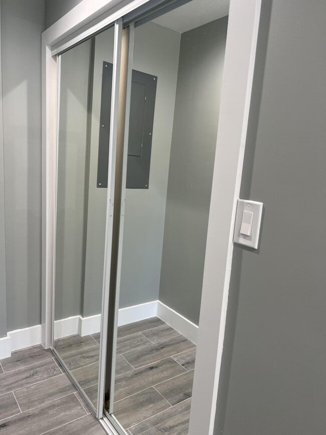 Building Photo - 4819 Gladiator Cir