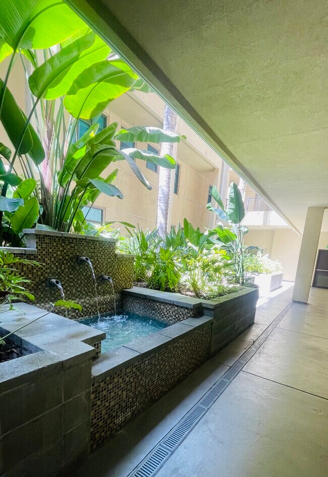 Common Area - 133 The Promenade N