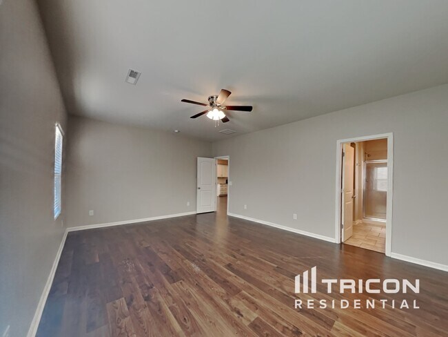Building Photo - 1064 Bitting Hall Cir