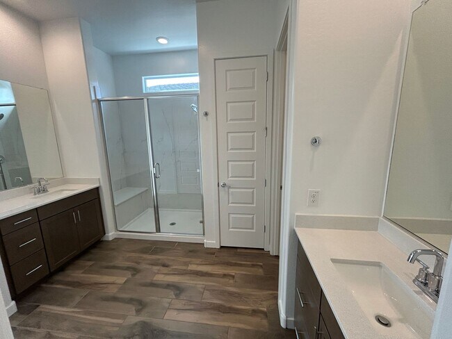 Building Photo - 25509 N 149th Ave