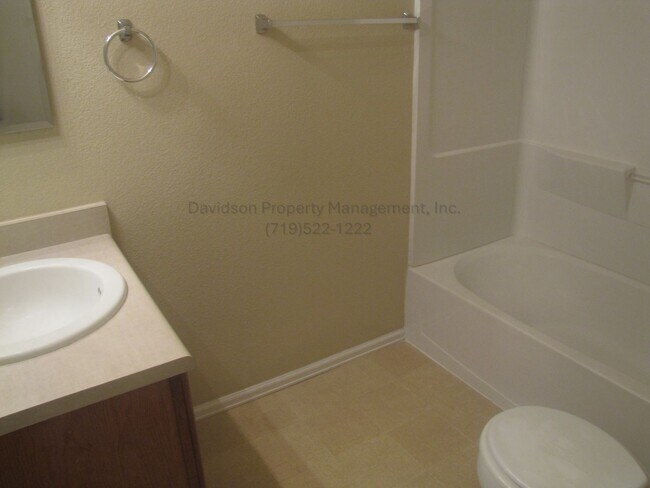 Building Photo - Beautiful 3 Bedroom House Located in Stetson Hills