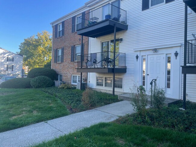 Building Photo - 5285 Portland St