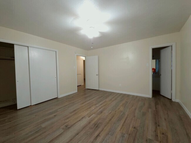 Building Photo - Spacious 3 Bed 2 Bath In Central Lubbock