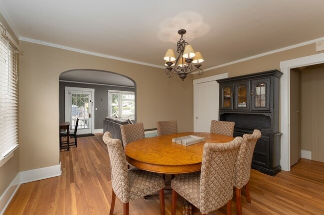 Building Photo - Lighthouse Haven - PGPM - CS - T/L