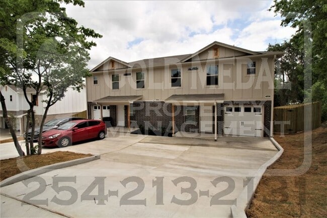 Primary Photo - 516 Raymond St