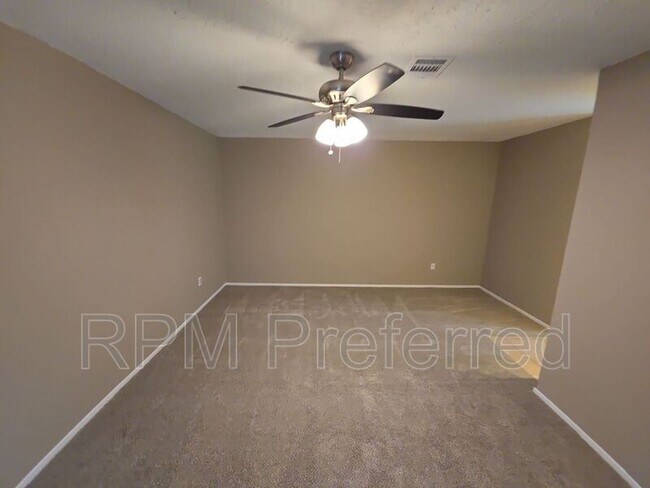 Building Photo - 23207 Pine Post Ln