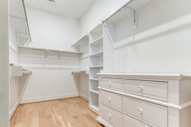 Building Photo - 15875 Spectrum Dr