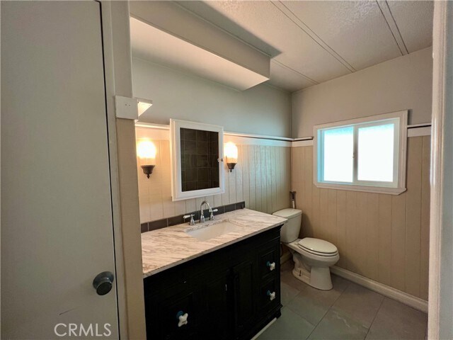 Building Photo - 22805 Skylink Dr