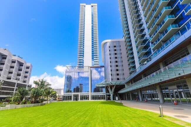 Building Photo - The Park on Keeaumoku - largest 2-bedroom residence offering 1,074 square feet of interior living...