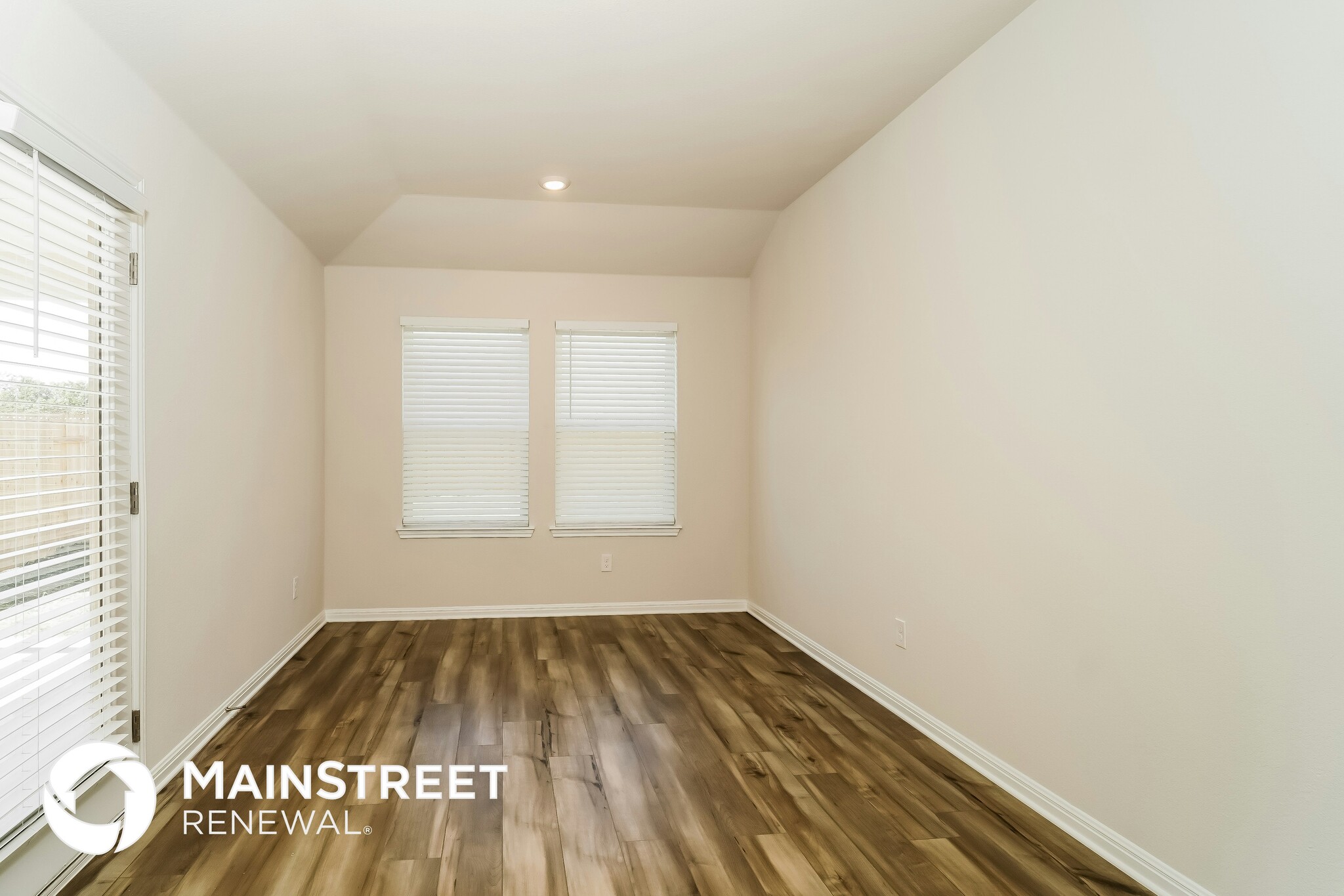 Building Photo - 200 Babblebrook Way