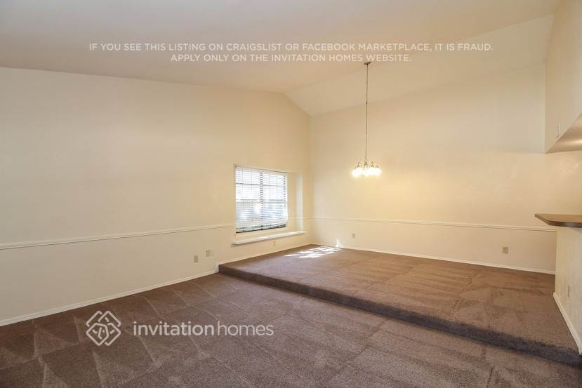 Building Photo - 421 Kingsbridge Dr